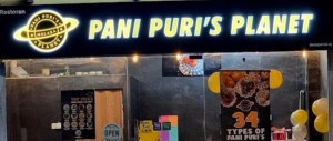 CAFE PANI PURI'S PLANET logo